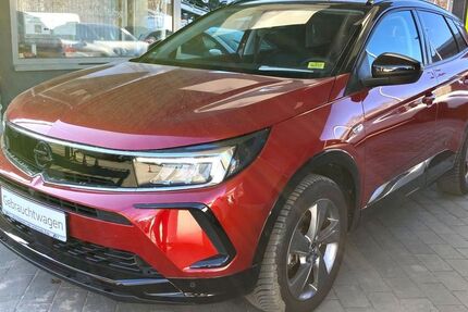 Opel Grandland (X) 26.985 km 23.999 &euro; Berlin 10829