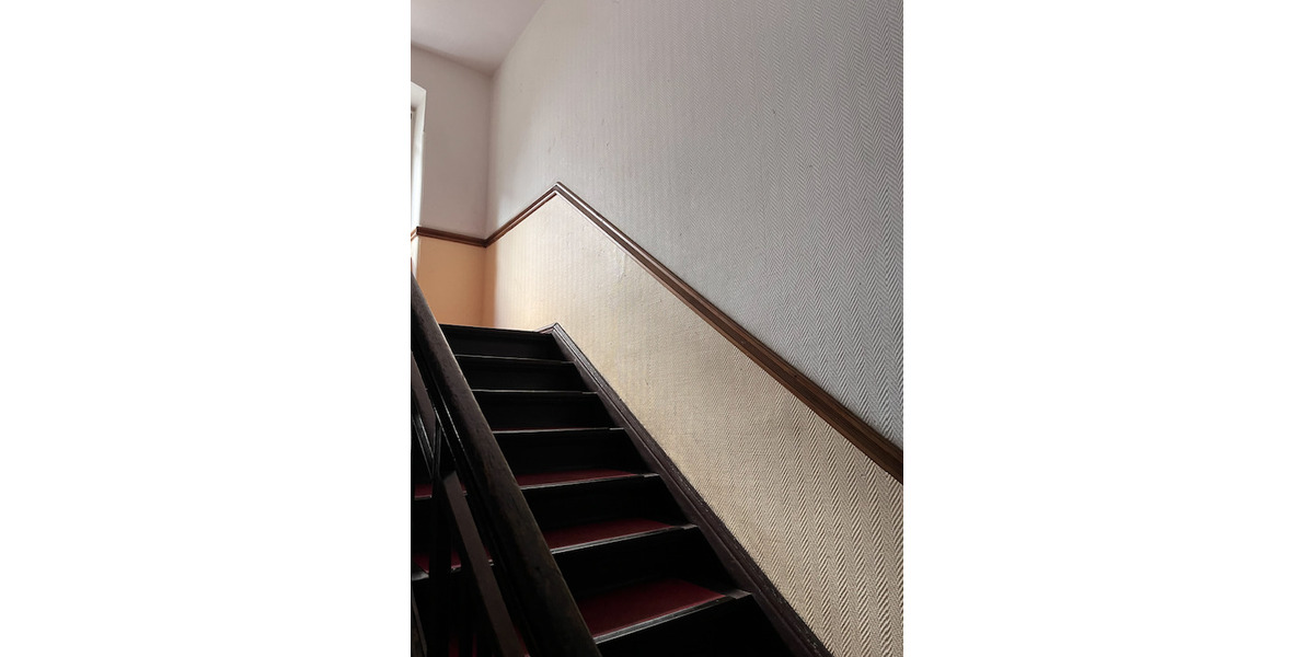 Jetzt investieren: Vermietete 2-Zimmer-Altbauwohnung in begehrtem Alt-Treptow 2 zimmer