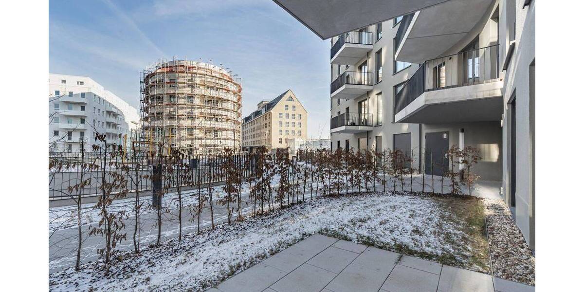Etagenwohnung Berlin Spandau - 2 Zimmer, 67 m&sup2;, 1.200&euro; | Angebot:26583639