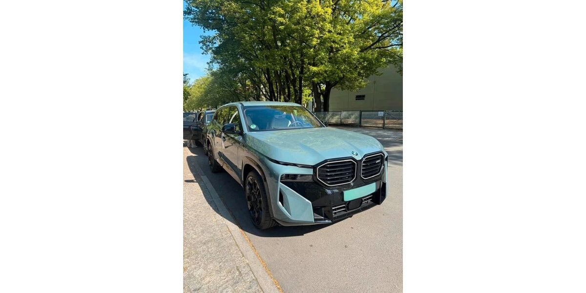 BMW XM 7.500 km 115.999 &euro; Berlin 14050