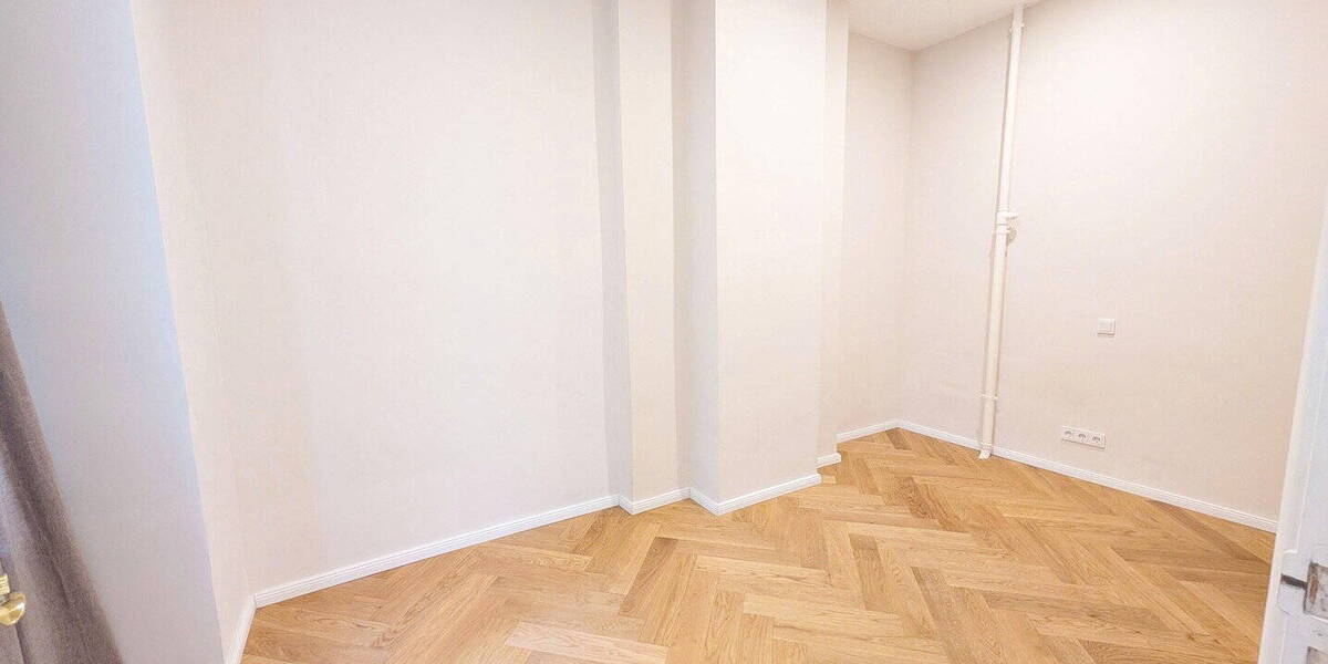 Etagenwohnung Berlin Charlottenburg - 3 Zimmer, 104 m&sup2;, 2.750&euro; | Angebot:26604658
