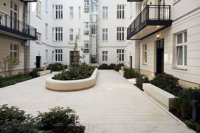 Wohnung zum Mieten in Berlin 3.964,92 € 139.61 m²