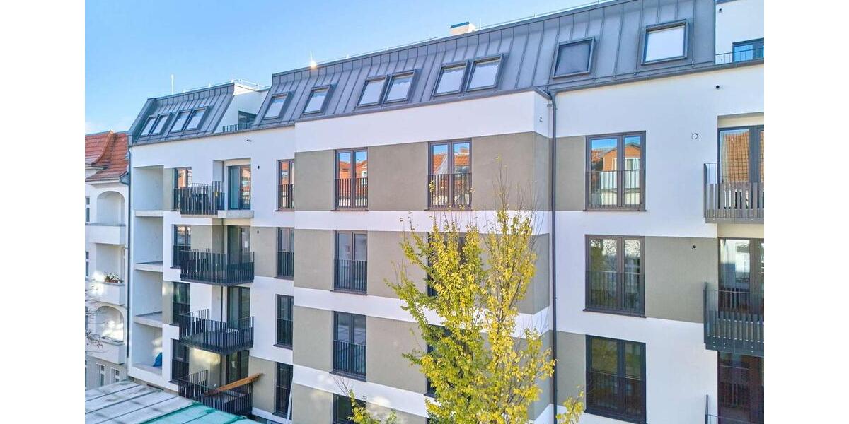 Etagenwohnung Berlin Lichtenberg - 4 Zimmer, 110 m&sup2;, 2.490&euro; | Angebot:25352810