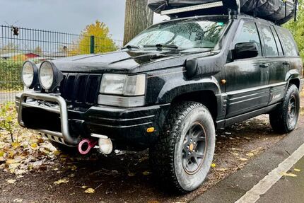 Jeep Grand Cherokee 188.517 km 8.600 &euro; Berlin 13051
