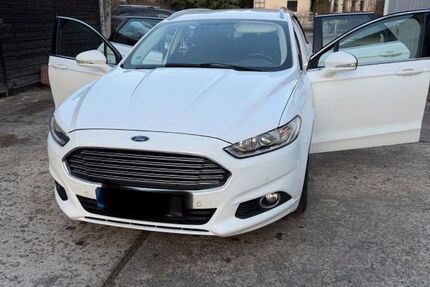 Ford Mondeo 109.000 km 7.999 &euro; Potsdam 14467
