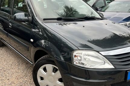 Dacia Logan 81.353 km 5.990 € Berlin 13089