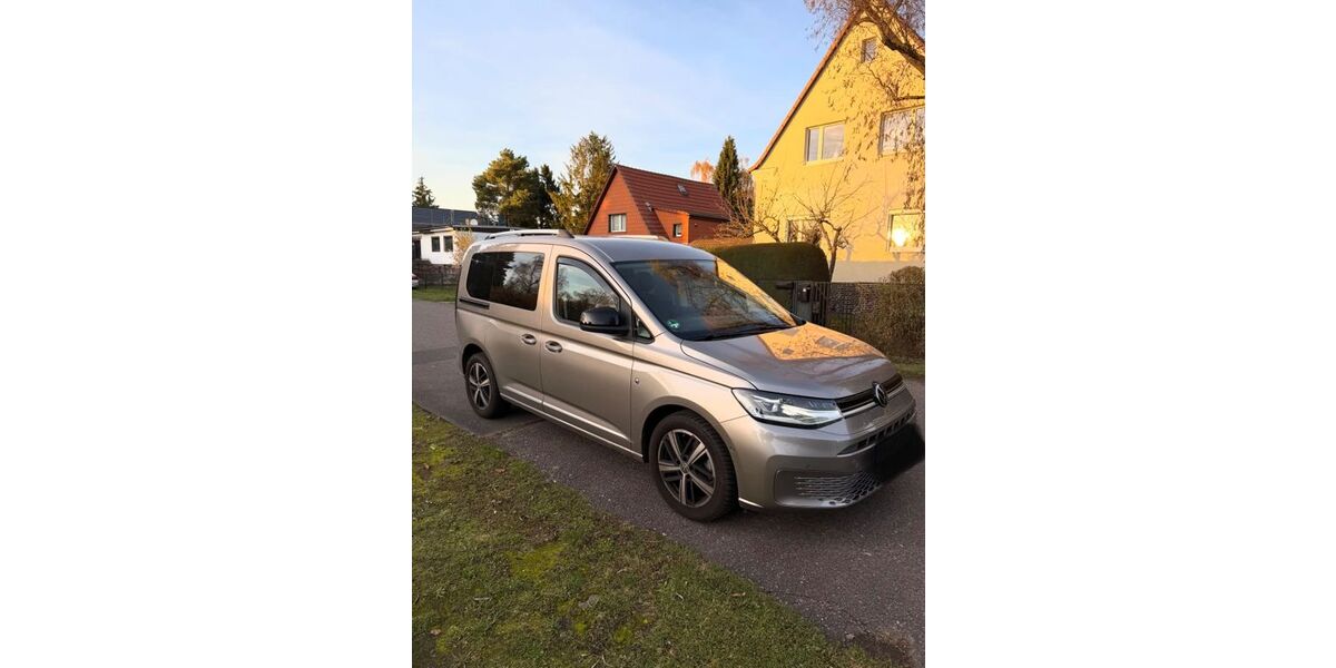 VW Caddy 63.000 km 23.999 &euro; Berlin 13125