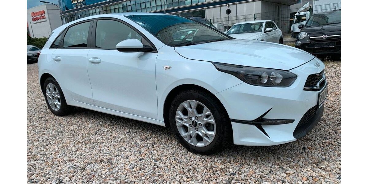 Kia ceed / Ceed 42.620 km 15.999 &euro; Berlin-Spandau 13597
