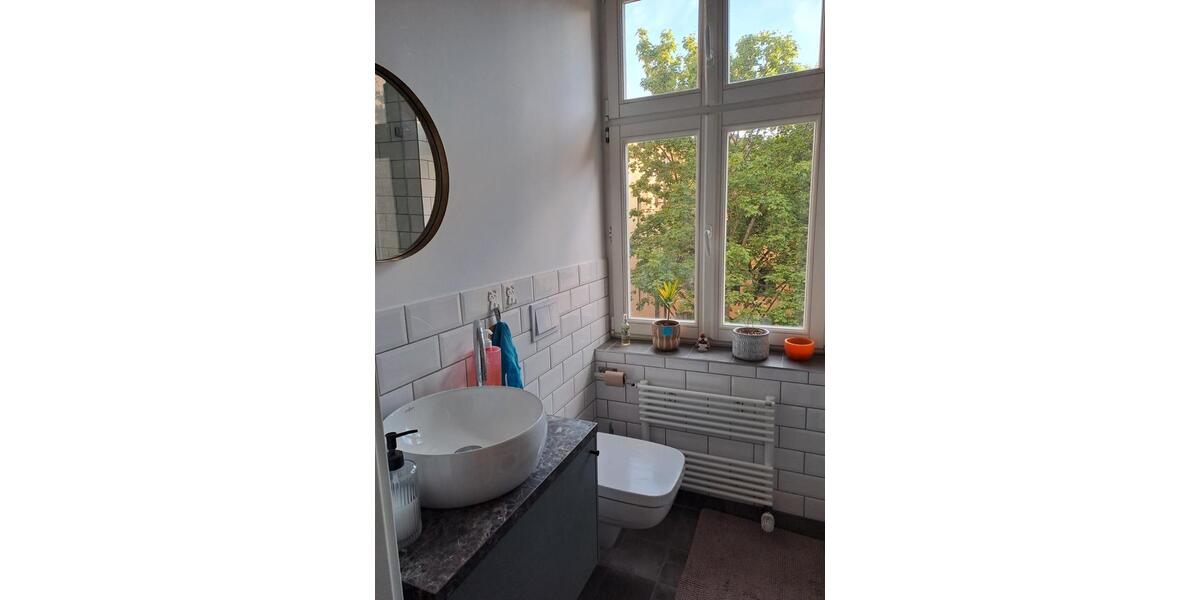 Etagenwohnung Berlin Neukölln - 1 Zimmer, 32 m&sup2;, 1.050&euro; | Angebot:26655902