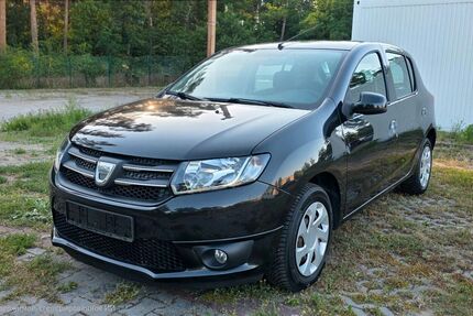 Dacia Sandero 89.000 km 2.990 &euro; Berlin 14057