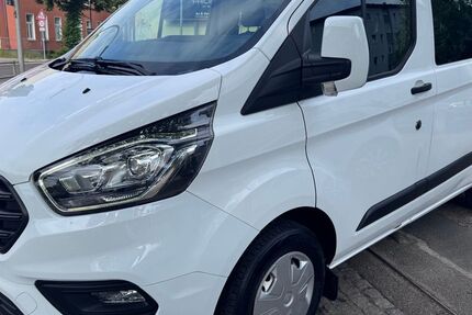 Ford Transit Custom 91.000 km 19.990 &euro; Berlin - Tempelhof 12107