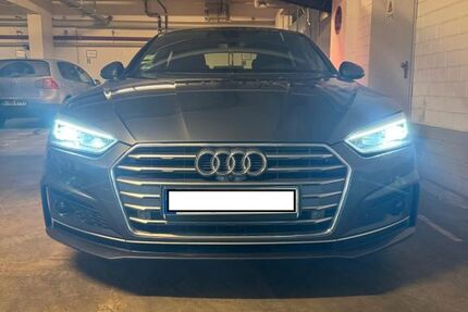 Audi A5 139.000 km 27.400 &euro; Berlin 10115