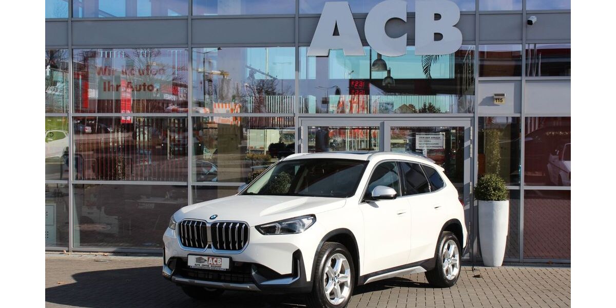 BMW X1 95.000 km 31.900 &euro; Berlin 12623