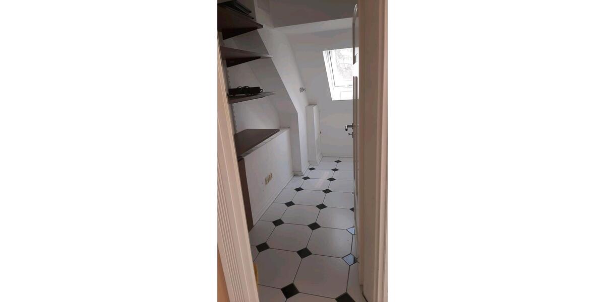 Maisonettenwohnung Ahrensfelde - 2 Zimmer, 120 m&sup2;, 1.400&euro; | Angebot:25876576