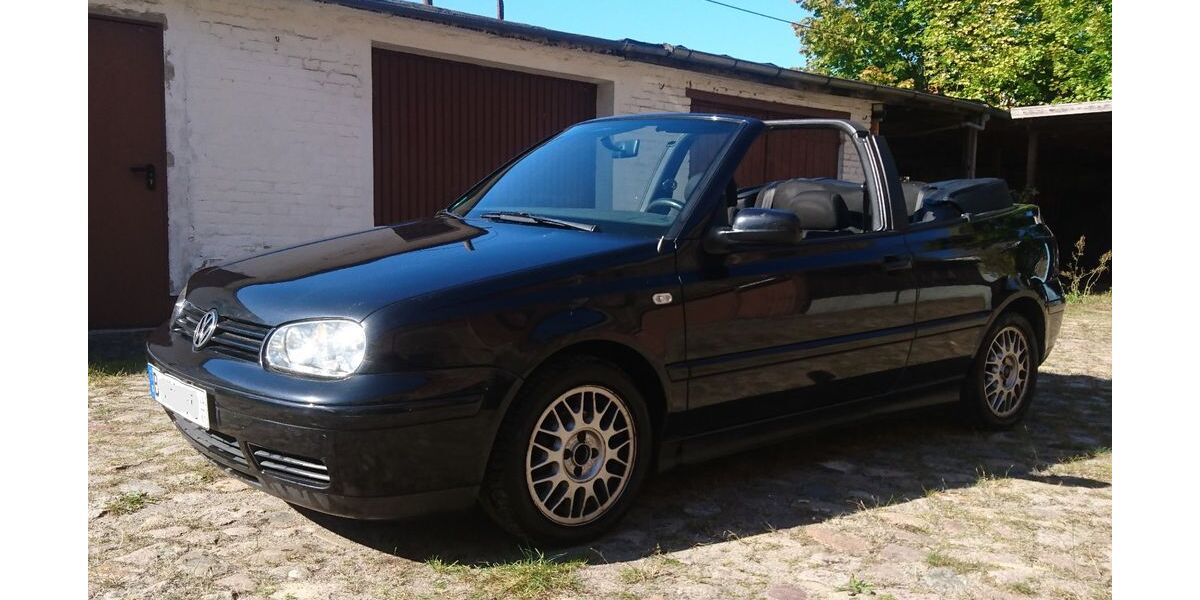 VW Golf 207.000 km 2.650 &euro; Berlin 14165
