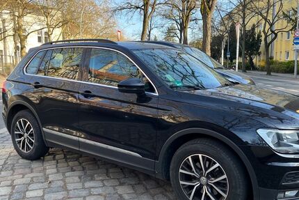 VW Tiguan 75.500 km 17.200 &euro; Berlin 12157