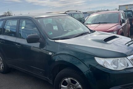 Subaru Forester 242.000 km 1.200 &euro; berlin 13089