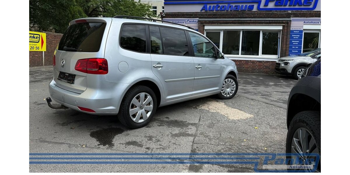 VW Touran Comfortline*7-sitz*AHK*Navi*SHZ*Tempo* 138.823 km 11.890 &euro; Berlin 13187