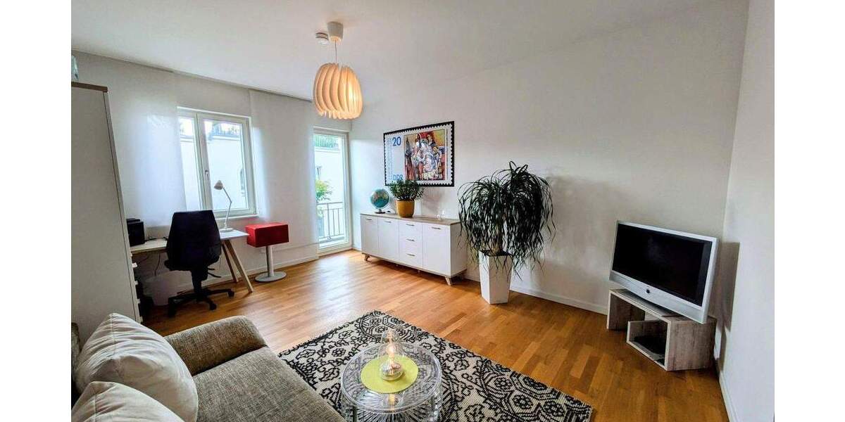 Etagenwohnung Potsdam Nördliche Innenstadt - 3 Zimmer, 129 m&sup2;, 2.200&euro; | Angebot:25760449