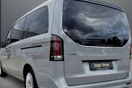 Mercedes-Benz V 300 12.820 km 77.790 € Berlin 13156