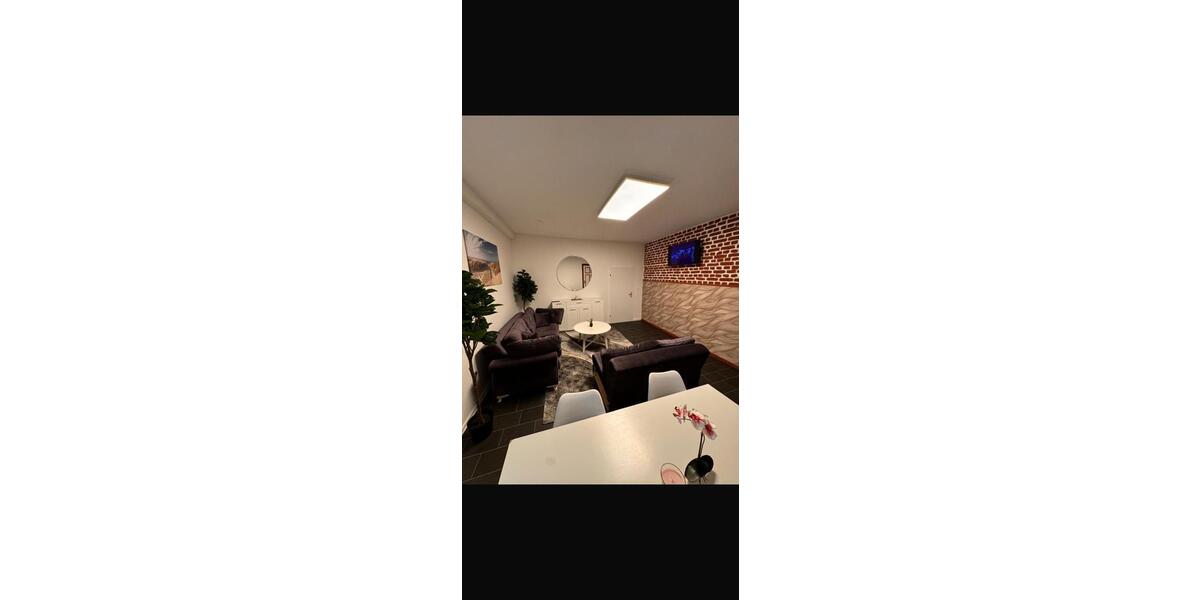 Erdgeschoßwohnung Berlin Friedrichshain-Kreuzberg - 3 Zimmer, 125 m&sup2;, 1.800&euro; | Angebot:26522207