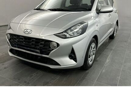 Hyundai i10 34.687 km 10.900 &euro; Berlin 12359