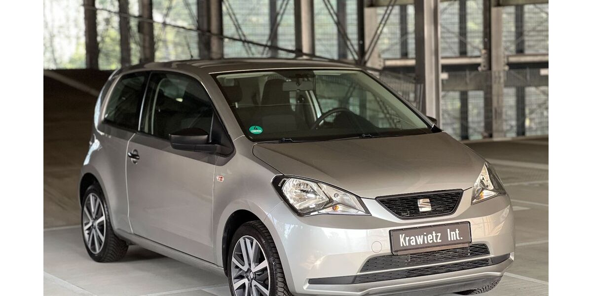 Seat Mii 98.877 km 6.950 &euro; Berlin 14167