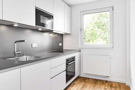 Wohnung Berlin Mitte - 2 Zimmer, 55 m&sup2;, 1.372&euro; | Angebot:26680865