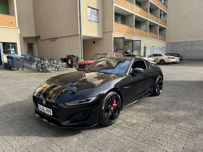 Jaguar F-Type 27.011 km 64.999 € Berlin 10629