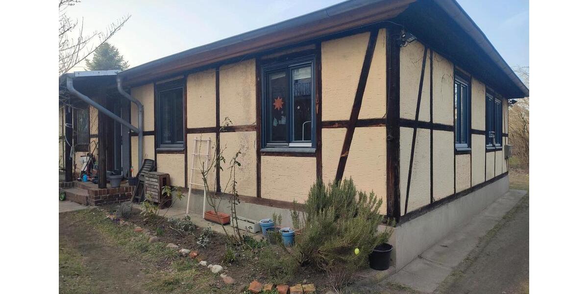 Erdgeschoßwohnung Potsdam Babelsberg - 2.5 Zimmer, 63 m&sup2;, 450&euro; | Angebot:25477917