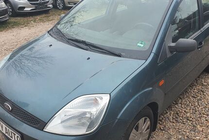 Ford Fiesta 174.000 km 1.270 &euro; Berlin - Französische Buchholz 13127