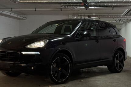 Porsche Cayenne 105.256 km 56.900 &euro; Potsdam 14473