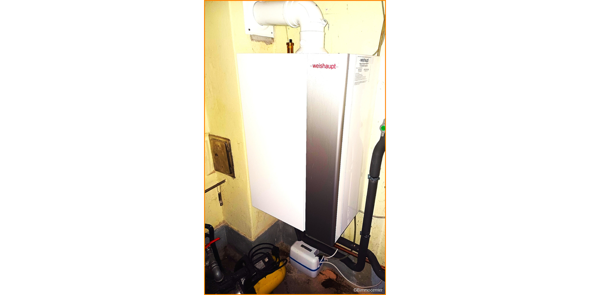 2 Wohnplätze * GROSSES schönes Grundstück* Haus-Bauplatz-Nebengelass, nahe an Wasser+ Wald* 5 zimmer