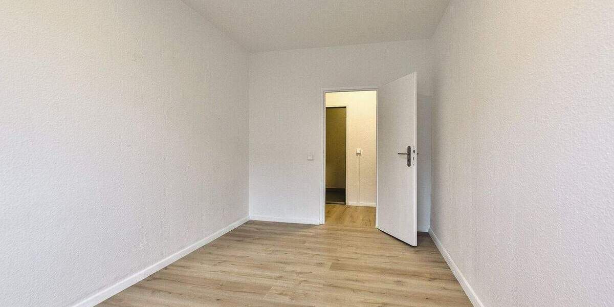 Etagenwohnung Berlin Neu-Hohenschönhausen - 3 Zimmer, 70 m&sup2;, 234.000&euro; | Angebot:25700525