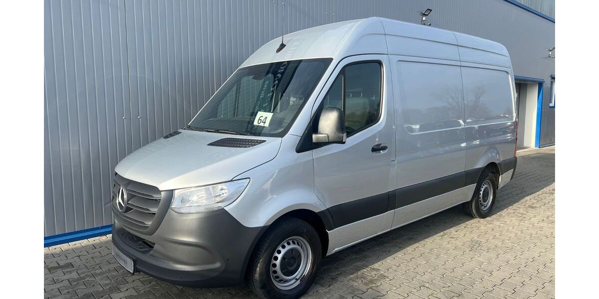 Mercedes-Benz Sprinter 96.363 km 28.399 &euro; Berlin 13055