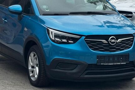 Opel Crossland (X) 99.998 km 8.990 &euro; Berlin 12099