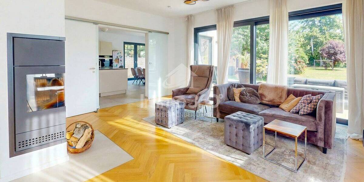 Einfamilienhaus Falkensee - 8 Zimmer, 267 m&sup2;, 1.495.000&euro; | Angebot:25959497