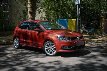 VW Polo 105.000 km 8.400 &euro; Berlin 10827