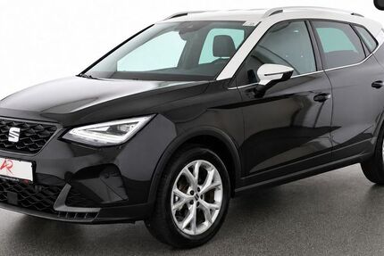 Seat Arona 7.892 km 21.440 &euro; Schönefeld 12529