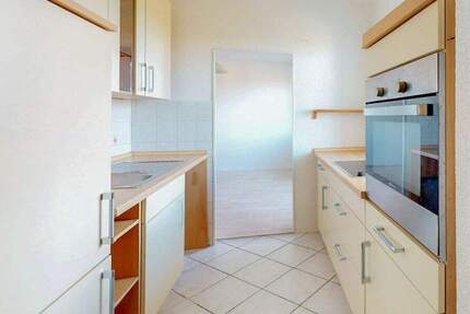 Helle Wohnung mit Westbalkon und Potenzial - ruhig gelegen in Berlin-Johannisthal 3 zimmer