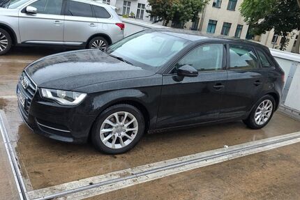 Audi A3 150.000 km 11.750 &euro; Berlin 12050