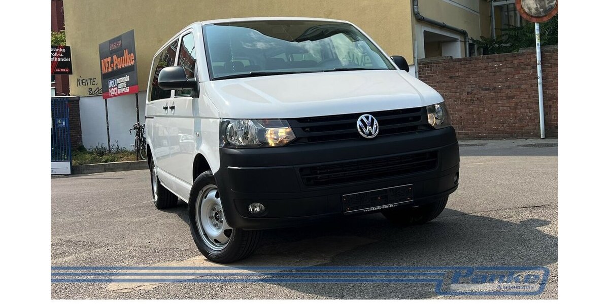 VW T5 Transporter Kombi 1. Hand 8 sitzer 169.000 km 14.990 &euro; Berlin 13187