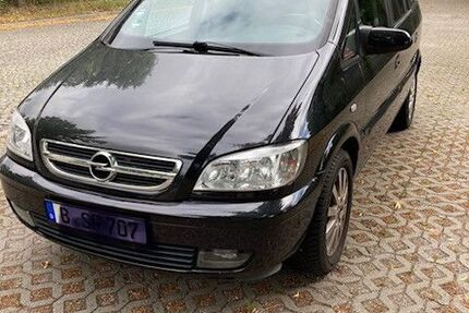 Opel Zafira 169.000 km 2.490 &euro; Oberkrämer 16727