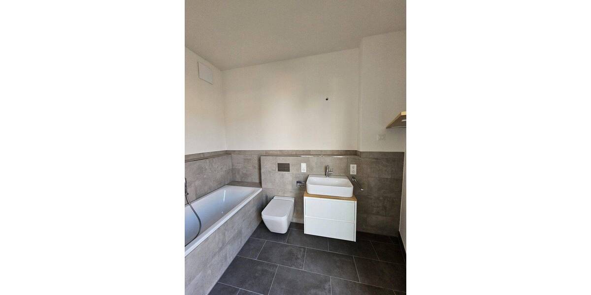 Etagenwohnung Berlin Charlottenburg - 4 Zimmer, 111 m&sup2;, 2.997&euro; | Angebot:26829454