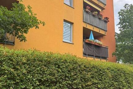 Investment-Chance: 3-Zimmer-Wohnung mit Sonnen-Loggia