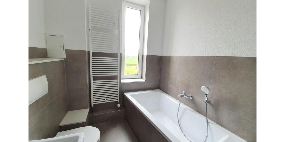 Etagenwohnung Velten - 2.5 Zimmer, 81 m&sup2;, 1.025&euro; | Angebot:26003509