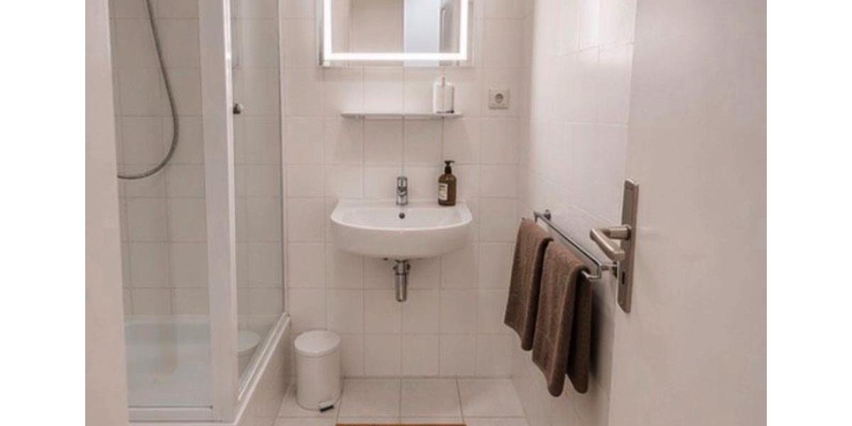 Etagenwohnung Berlin Treptow-Köpenick - 1 Zimmer, 33 m&sup2;, 990&euro; | Angebot:26611533