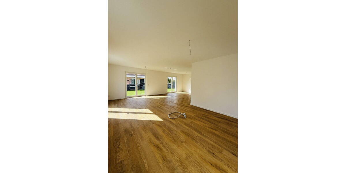 Einfamilienhaus Berlin Kaulsdorf - 4 Zimmer, 154 m&sup2;, 2.800&euro; | Angebot:26355994