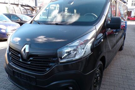 Renault Trafic 216.000 km 9.500 &euro; Berlin 12347
