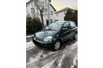 Toyota Yaris 120.000 km 3.200 &euro; Berlin 10178